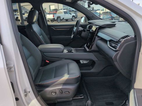 Used 2024 GMC Acadia AT4 w/ LPO, Floor Liner Package image 27