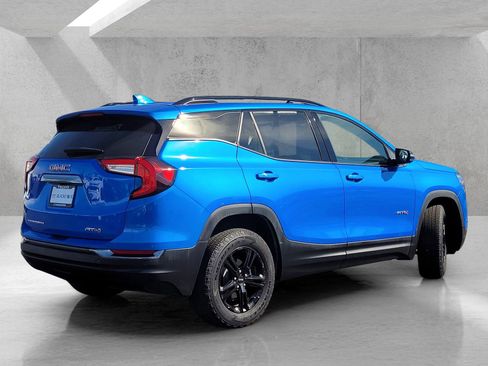 Used 2024 GMC Terrain AT4 w/ Infotainment Package II image 4