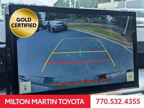 Certified 2025 Toyota Tacoma TRD Off-Road AWD/4WD image 20