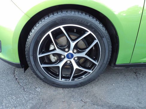 Used 2018 Ford Focus SEL image 15