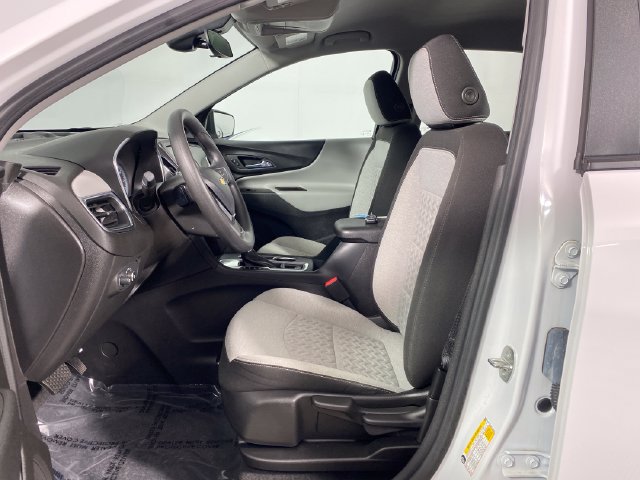 Certified 2024 Chevrolet Equinox LS FWD image 11