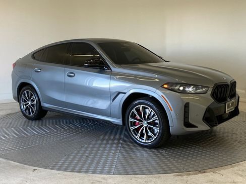 Certified 2025 BMW X6 M60i w/ Dynamic Handling Package image 7