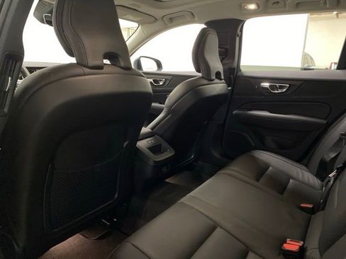 Used 2025 Volvo V60 B5 Cross Country Plus AWD/4WD image 68