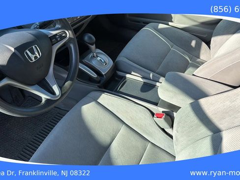 Used 2010 Honda Civic LX image 12