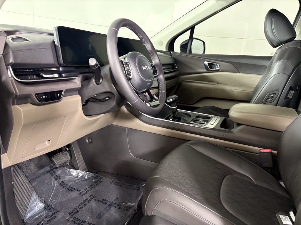 New 2026 Kia Carnival EX FWD image 22