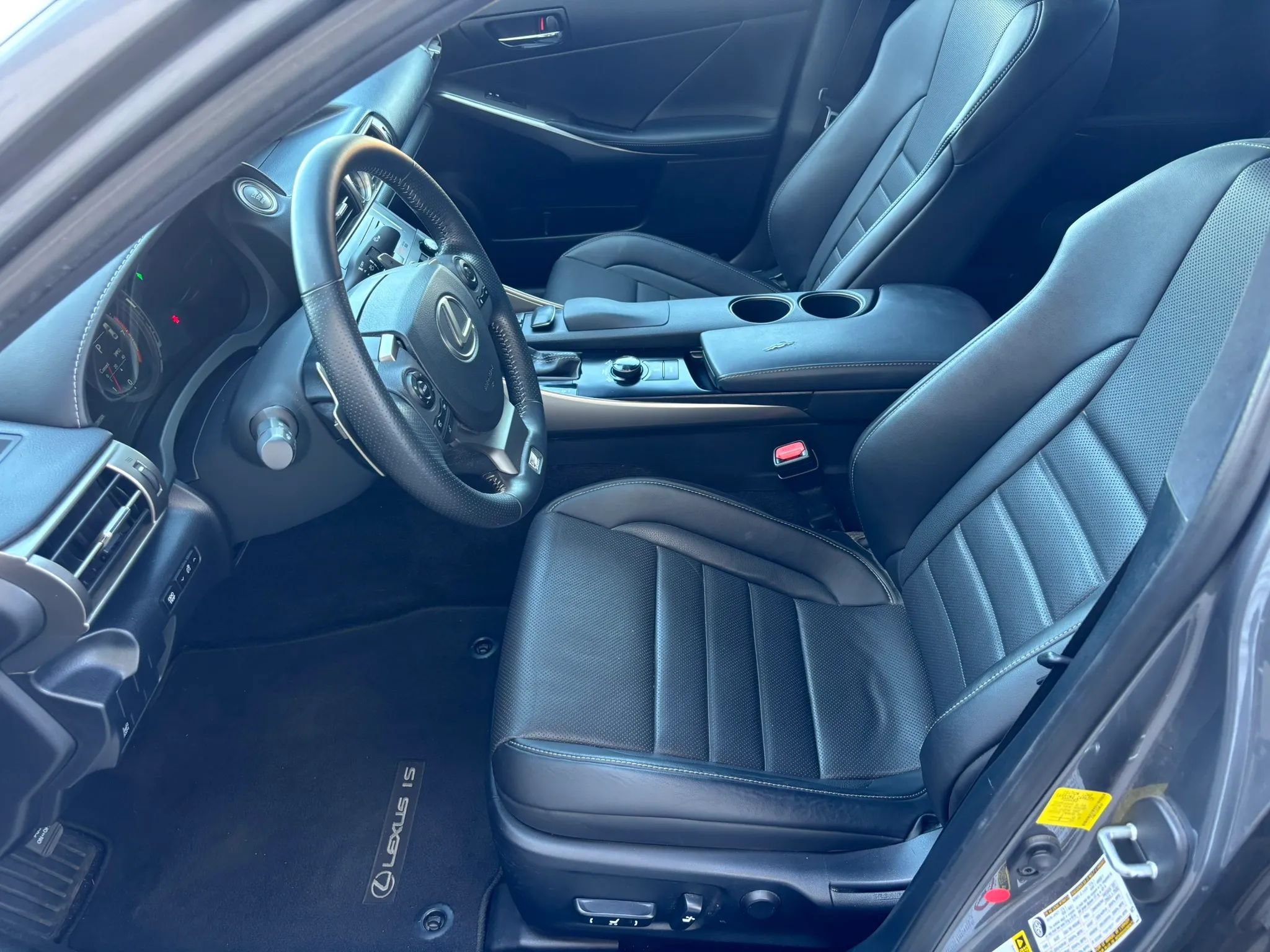 Used 2014 Lexus IS 350 w/ F Sport Package RWD image 13