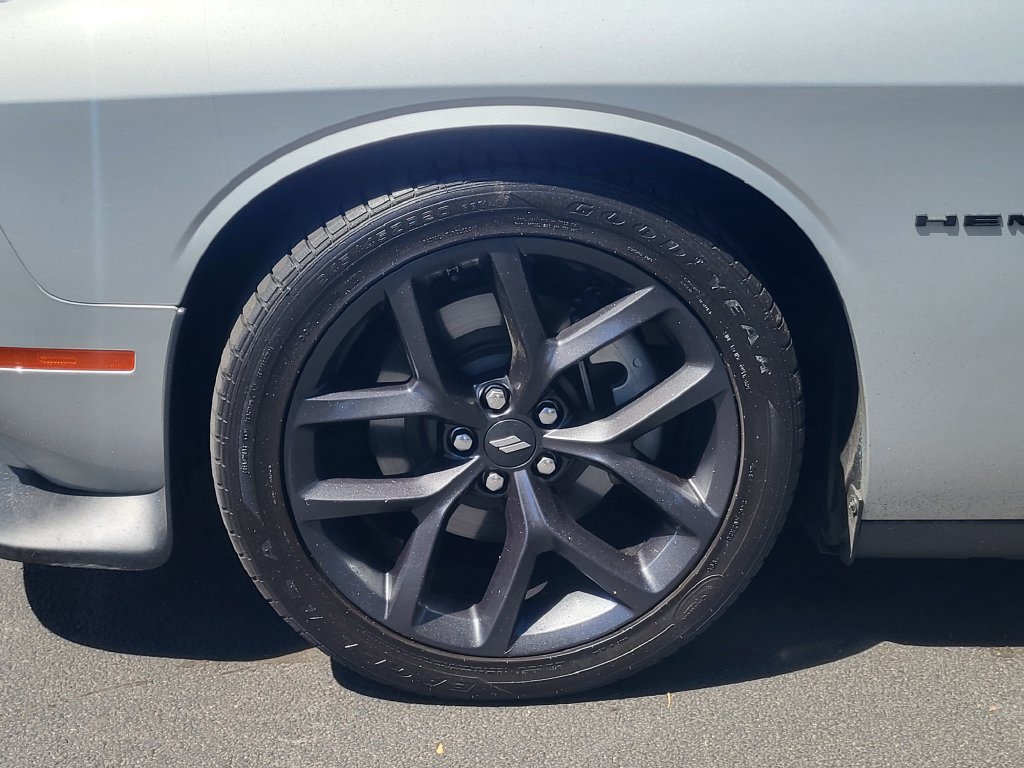 Used 2022 Dodge Challenger R/T w/ Blacktop Package RWD image 11