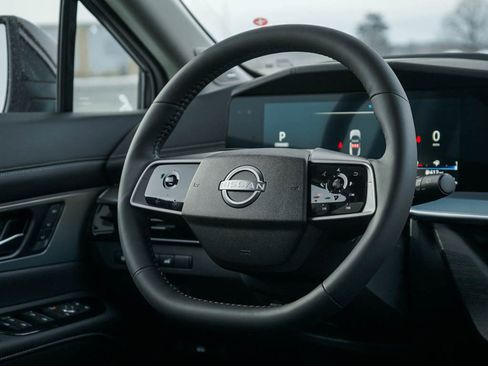 New 2025 Nissan Murano SL image 15