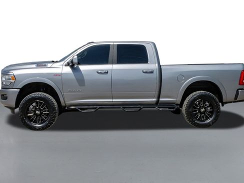 Used 2022 RAM 2500 Laramie w/ Protection Group image 10