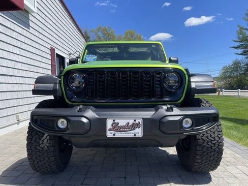Used 2025 Jeep Wrangler Unlimited Sport AWD/4WD image 5