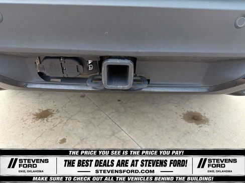 Used 2025 Ford Explorer ST-Line w/ ST-Line Street Pack AWD/4WD image 12