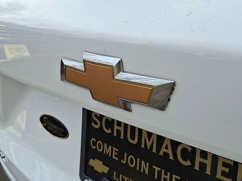 Used 2024 Chevrolet Trax LT w/ Driver Confidence Package image 29