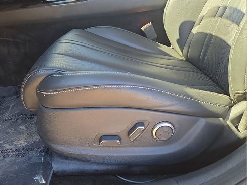 Used 2023 Genesis G80 2.5T image 22