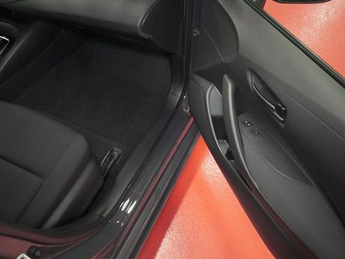 Certified 2023 Toyota Corolla LE image 17