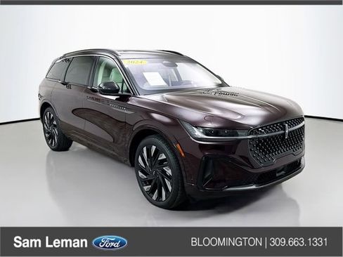 Used 2024 Lincoln Nautilus Black Label w/ Jet Appearance Package (87T) image 1