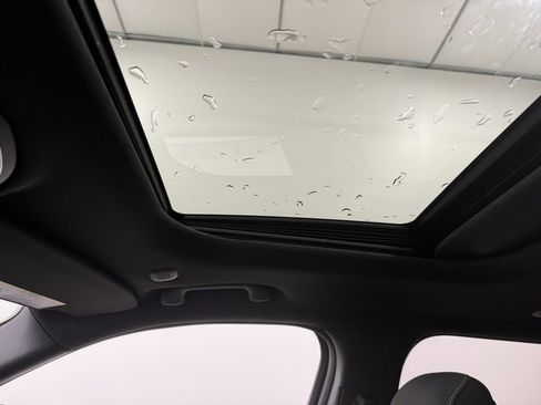 New 2026 Jeep Grand Cherokee Laredo image 33