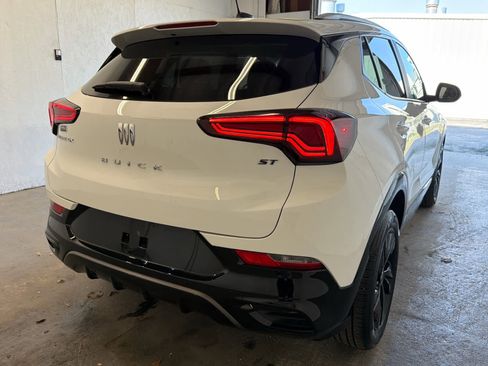 Used 2024 Buick Encore GX Sport Touring w/ Comfort Package image 4