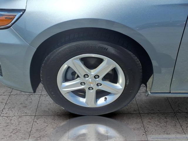 Used 2024 Chevrolet Malibu LT FWD image 6