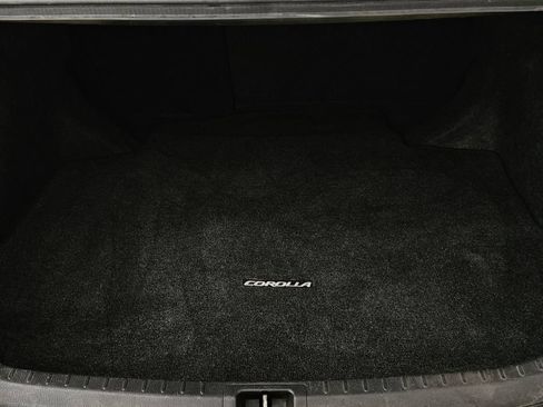Used 2014 Toyota Corolla S FWD image 18