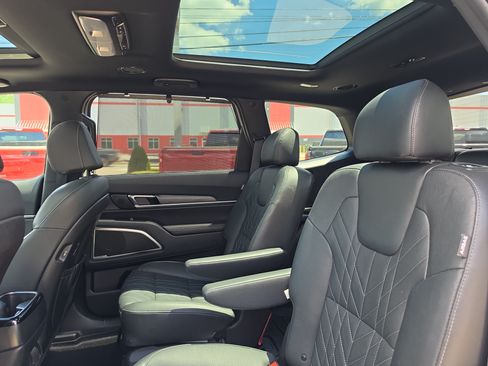 Used 2024 Kia Telluride SX X-Pro AWD/4WD image 14