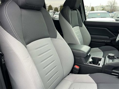 Used 2025 Toyota Tacoma TRD Off-Road image 27