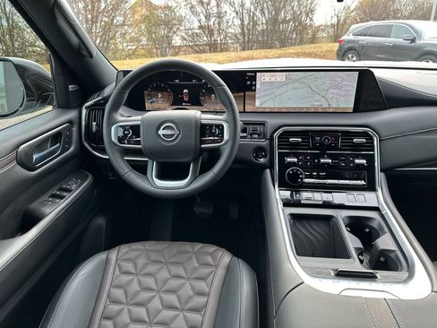 New 2026 Nissan Armada Platinum Reserve image 25