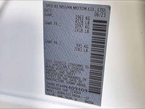 Used 2023 Nissan Altima 2.5 SR FWD image 43