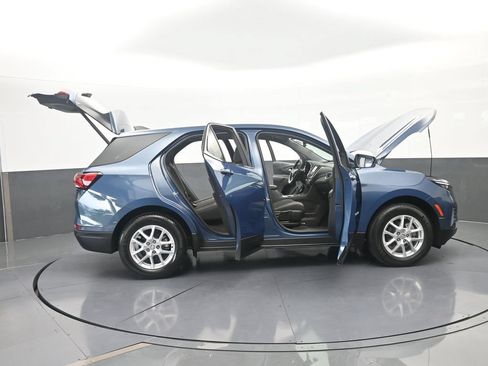 Used 2024 Chevrolet Equinox LT FWD image 71