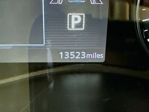 Used 2024 Nissan Kicks SV image 18