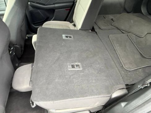 Used 2022 Ford Escape SE w/ Convenience Package FWD image 33