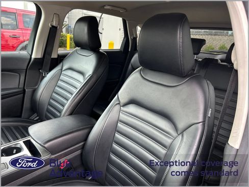 Used 2024 Ford Edge SEL AWD/4WD image 11