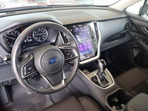 Used 2020 Subaru Outback Premium AWD/4WD image 17