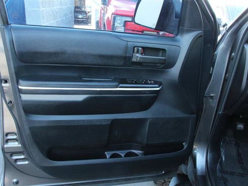 Used 2015 Toyota Tundra SR5 w/ TRD Off Road Package image 13