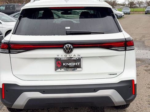 New 2026 Volkswagen Tiguan S image 8