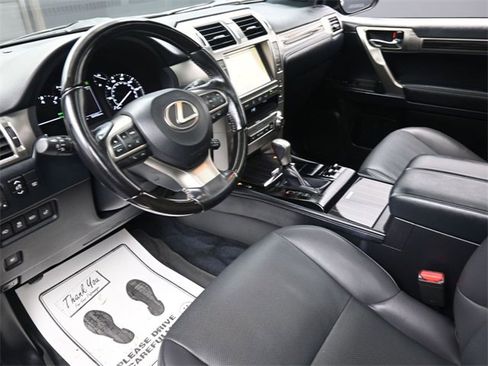 Used 2021 Lexus GX 460 Premium image 18
