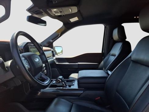 Used 2023 Ford F150 Lariat AWD/4WD image 7