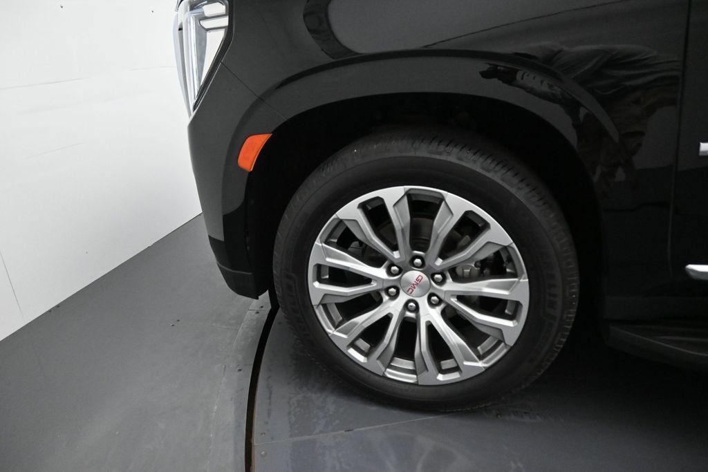 Used 2023 GMC Yukon Denali w/ Max Trailering Package AWD/4WD image 10
