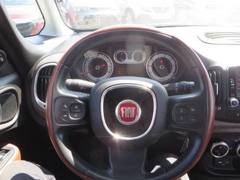Used 2014 FIAT 500L Trekking w/ Popular Equipment Group FWD image 16
