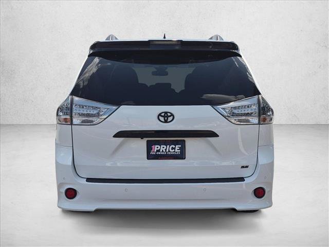 Used 2020 Toyota Sienna SE w/ SE Preferred Package FWD image 8