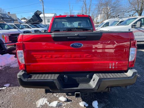 Used 2020 Ford F250 XL w/ Power Equipment Group RWD image 5