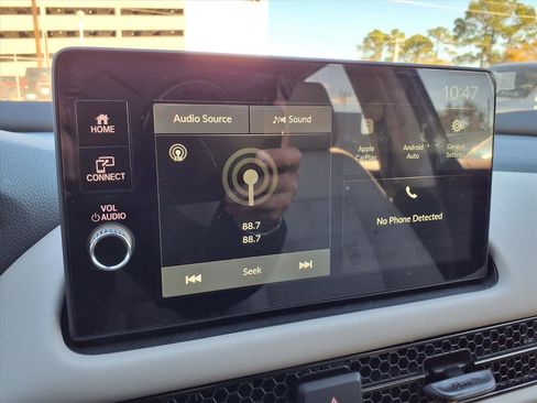 Certified 2026 Honda HR-V LX image 6