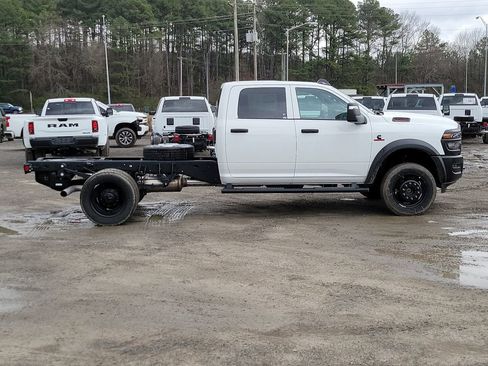 New 2026 RAM 4500 Tradesman image 3