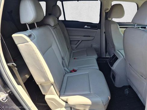 Used 2018 Volkswagen Atlas SE FWD image 19