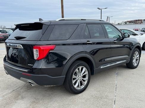 Certified 2023 Ford Explorer Limited image 8