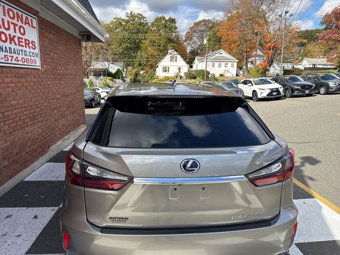 Used 2018 Lexus RX 450h AWD w/ Premium Package image 10