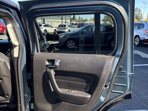 Used 2007 HUMMER H3 AWD/4WD image 15