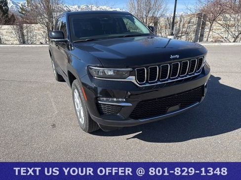 Used 2023 Jeep Grand Cherokee Limited image 16