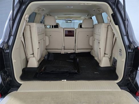 Used 2015 Lexus LX 570 4WD image 21