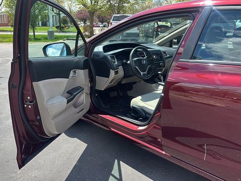 Used 2015 Honda Civic LX image 2