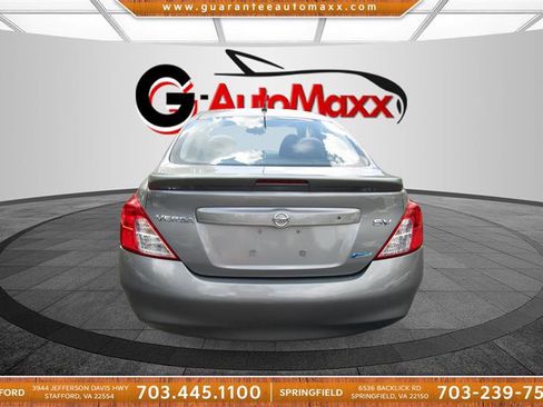 Used 2013 Nissan Versa SV w/ Convenience Pkg image 6